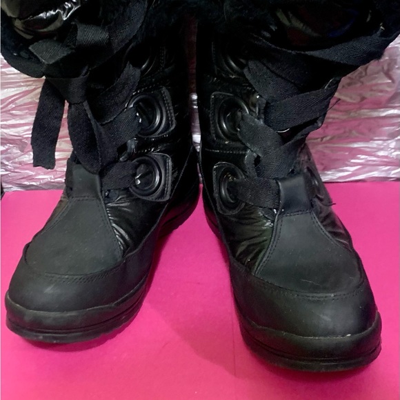 GUESS SHINY PUFFER Winter Boots size 7 - Picture 2 of 12